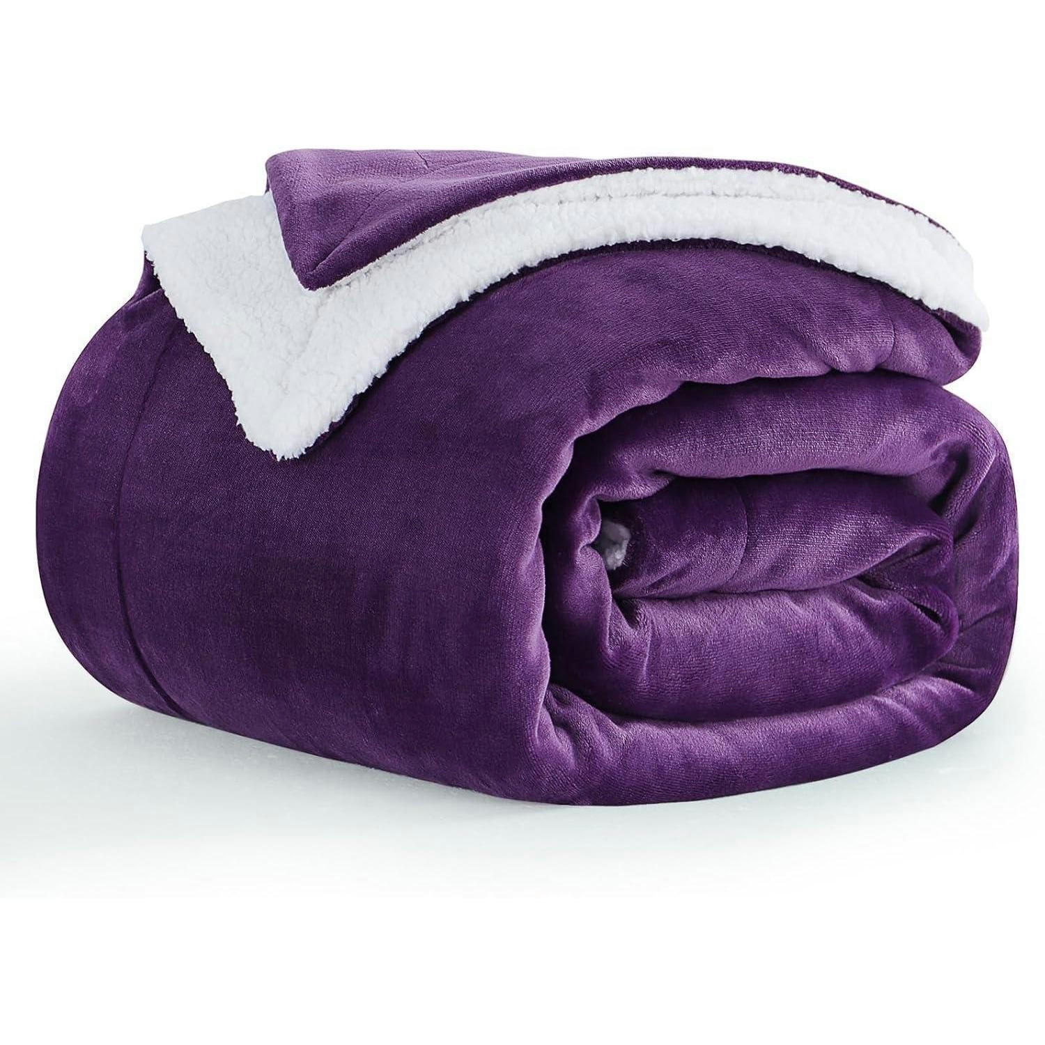 XXXLutz Kuscheldecke Lila 150x200 cm
