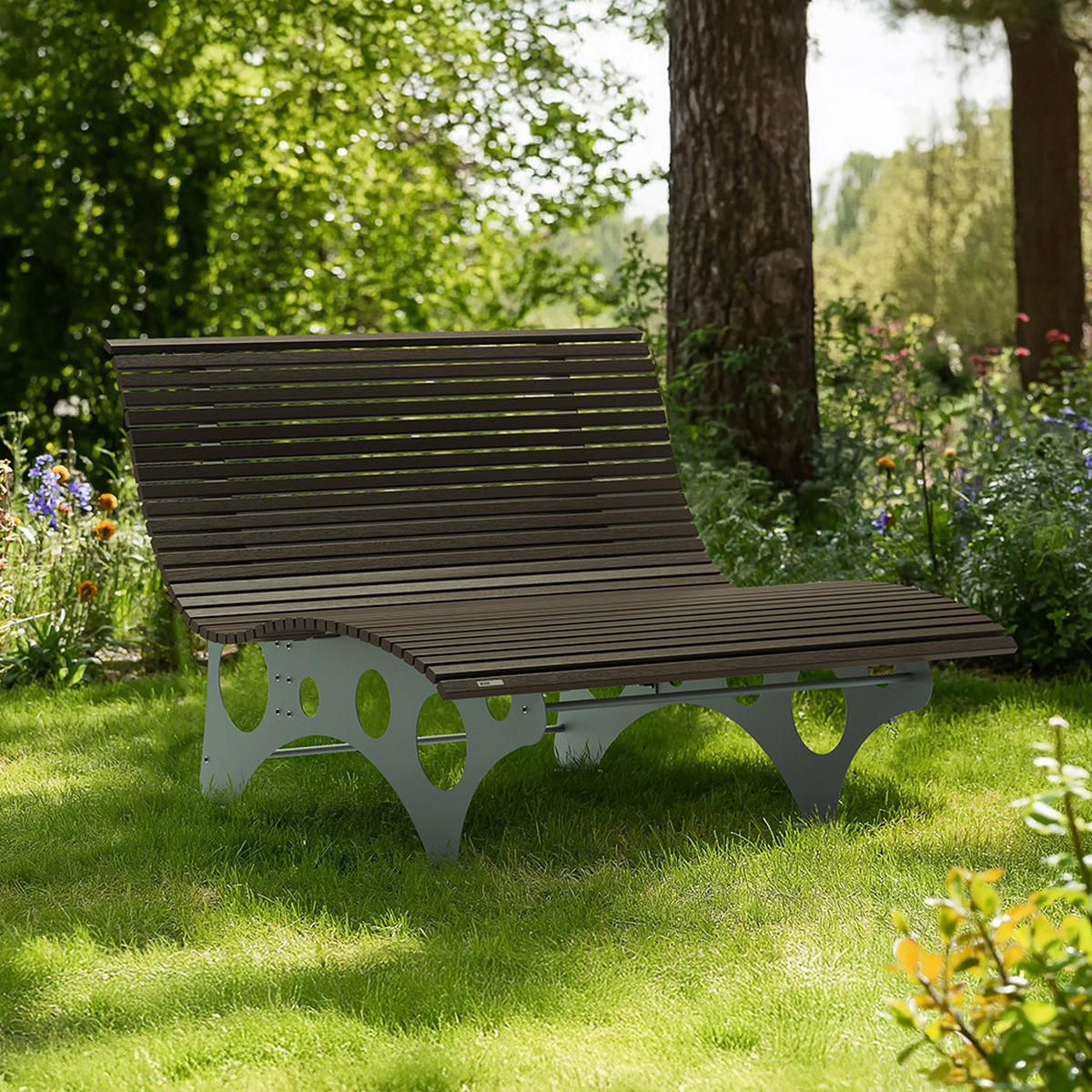 WELLENLIEGE NIRA - Nussbaum, 148 cm - Braun, Holz/Metall (148/105/152cm) - Home Deluxe