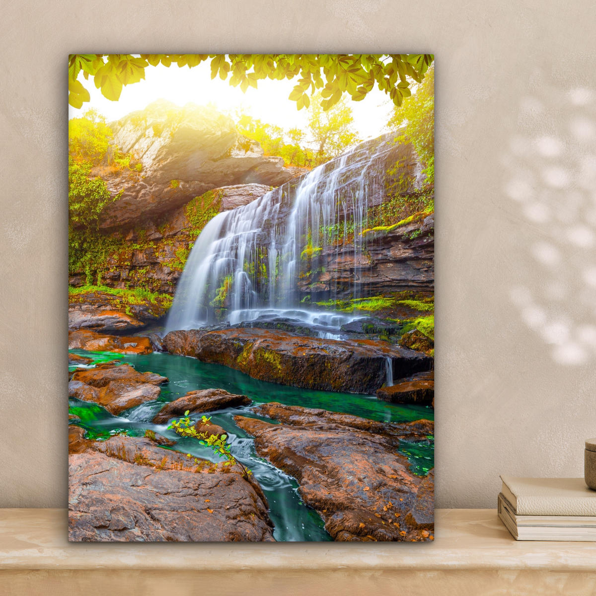 SLIKA NA PLATNU Natur - Vattenfall - Växter - Träd - Sol 30x40 cm - olivno zelena, tekstil (30/40cm) - MuchoWow