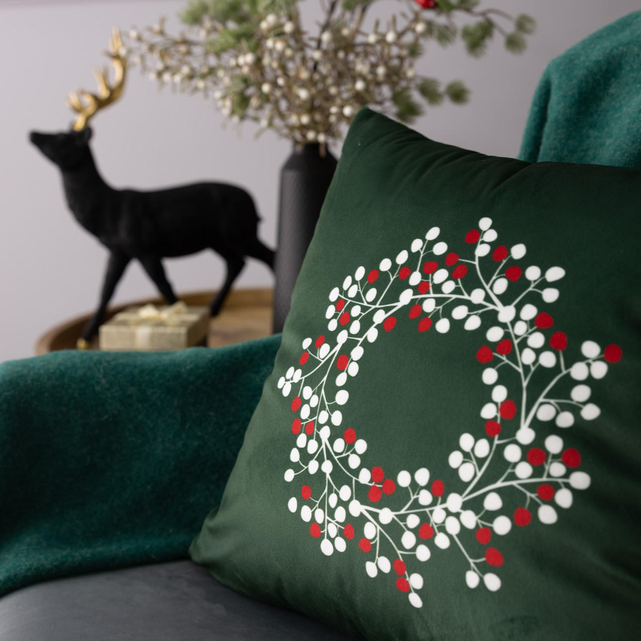 KISSENHÜLLE Berry Wreath 43x43 cm - Grün, Textil (43/1cm) - Dekoria