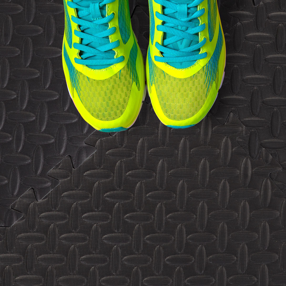 BODENSCHUTZMATTE - Schwarz, Kunststoff (60/60cm) - Relaxdays