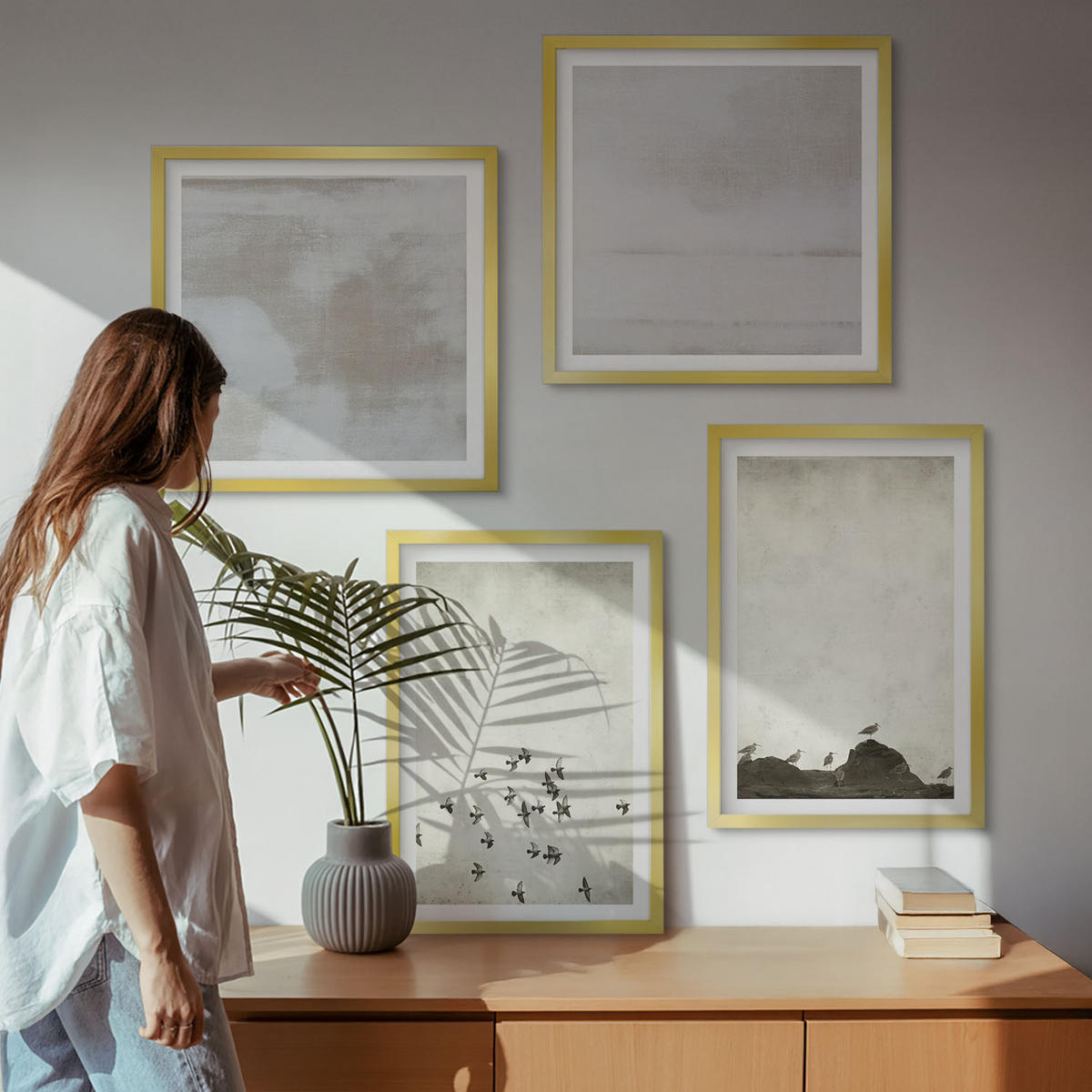 WANDBILDER 4er Set - 50x50 cm & 40x60 cm Goldrahmen - Minimalistische Vögel im Flug - Goldfarben, Kunststoff (50/50cm) - ArtPrintCave