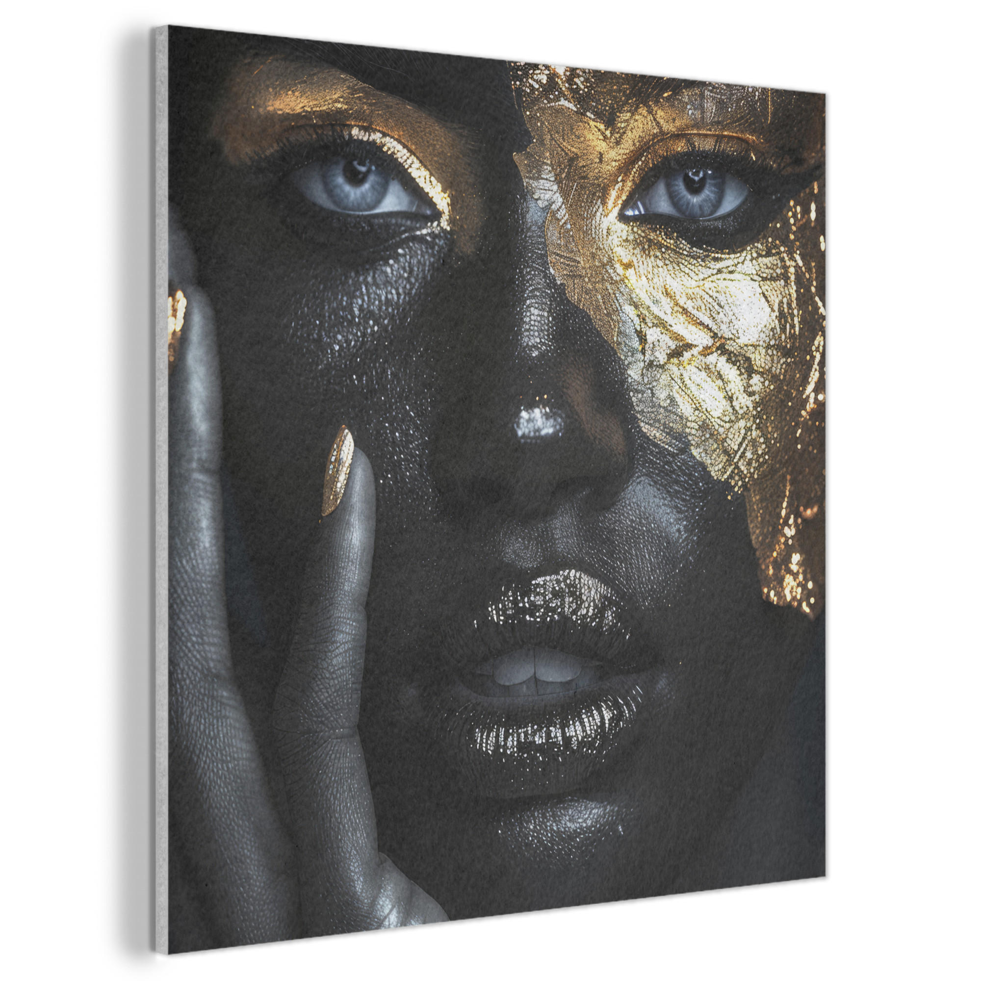 AKUSTIKBILD Frau - Gold - Porträt - Schwarz-Weiß - Luxus Akustikpaneele 90x90 cm - Hellblau, Kunststoff (90/90/0.9cm) - MuchoWow