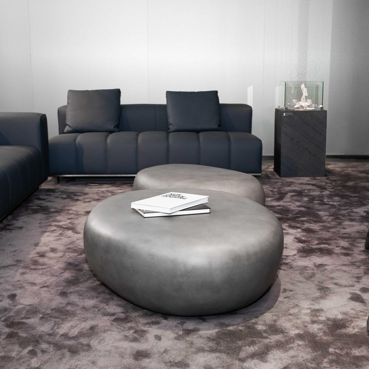 COUCHTISCH HAWAII Steinform Groß aus Beton 121 x 90 x 35 cm - Grau, Naturmaterialien (90/121/35cm) - Elementi
