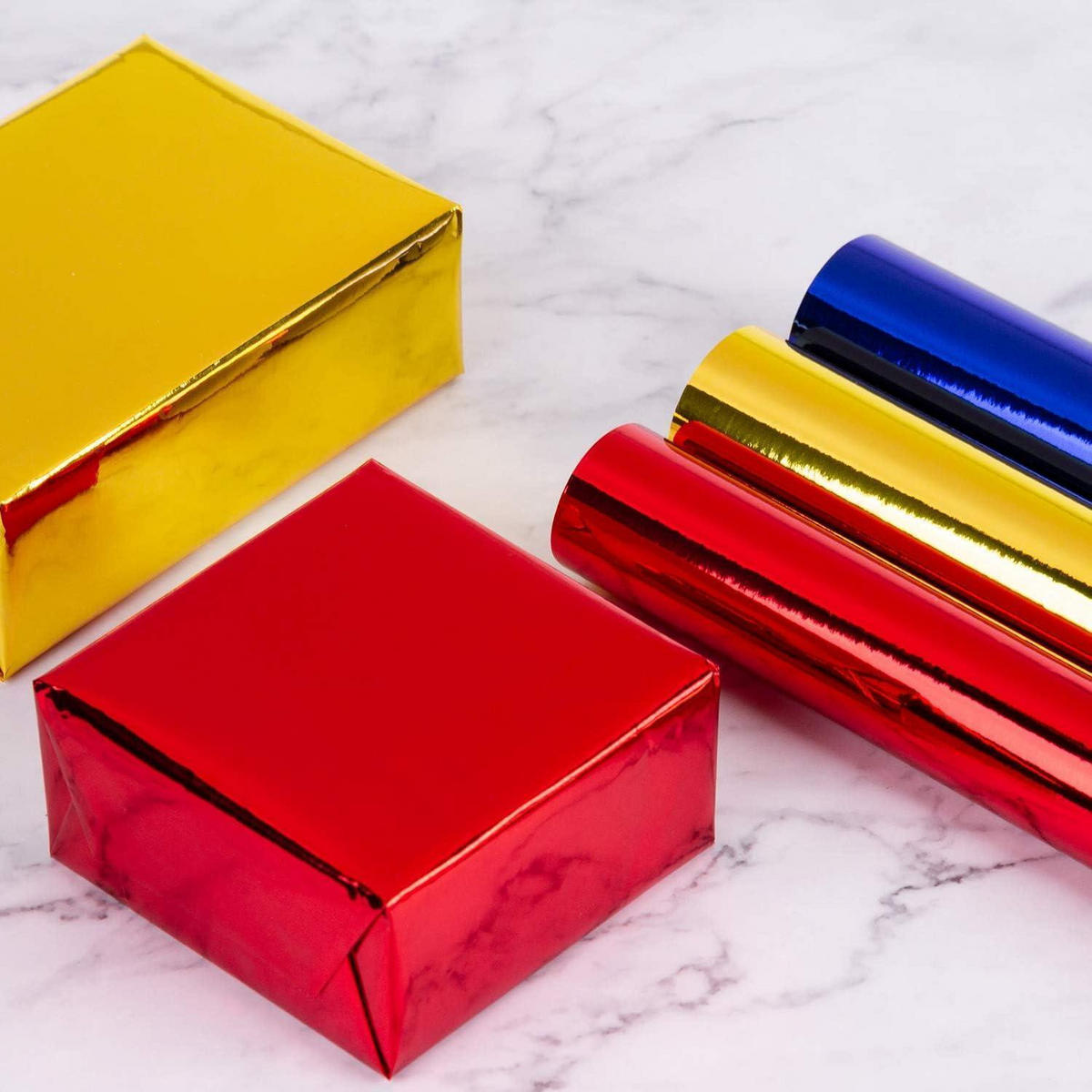 GESCHENKPAPIER Rot Metallic 76 cm x 10 m - Rot, Papier (4/4/76cm)