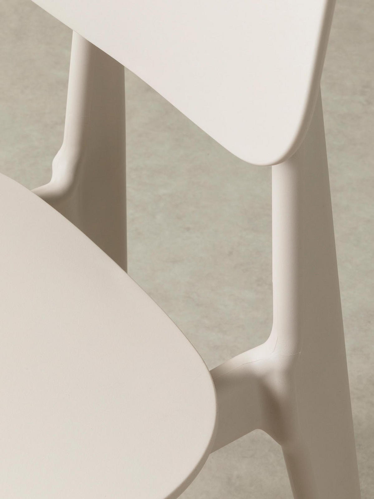 STUHL Helm Beige 43 cm x 82.5 cm - Beige, Kunststoff (43/82/51cm) - Kenay Home