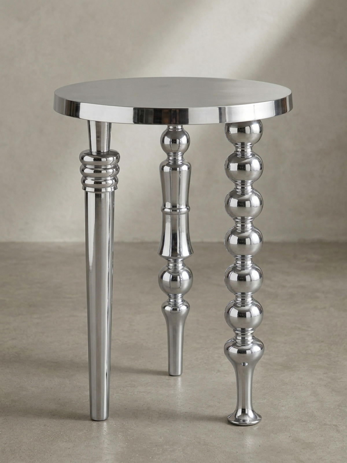 BEISTELLTISCH – Aluminium Silber Dreibein Design 44x44x63 cm - Silberfarben, Metall (44/44/63cm) - KADIMA DESIGN