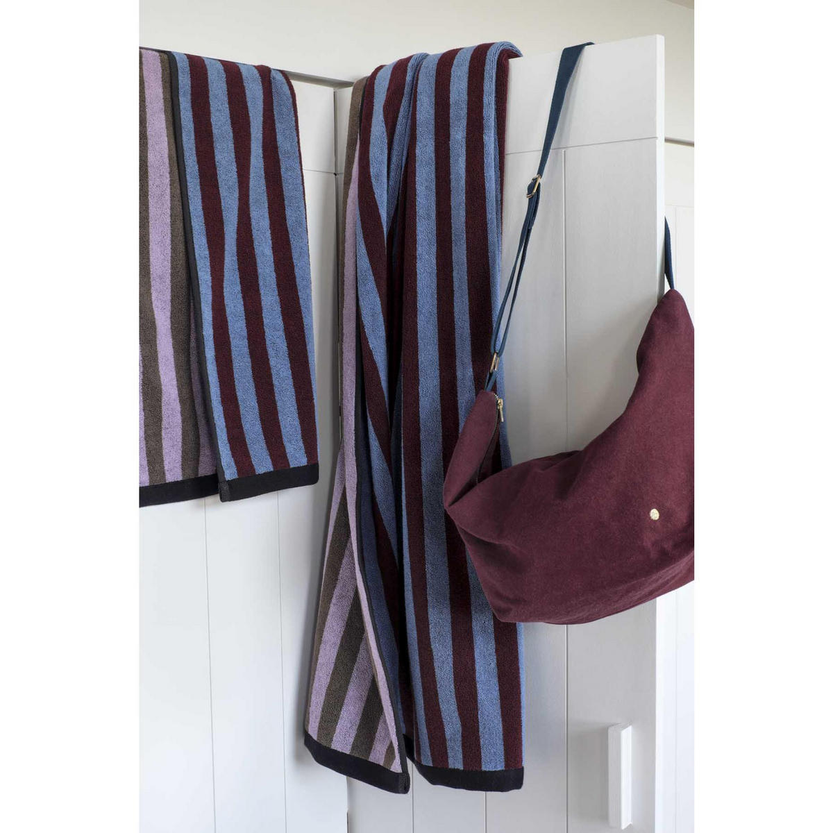 MAXI-BADETUCH Charly blaubeere 100 x 160 cm - Violett, Textil (100/160cm)