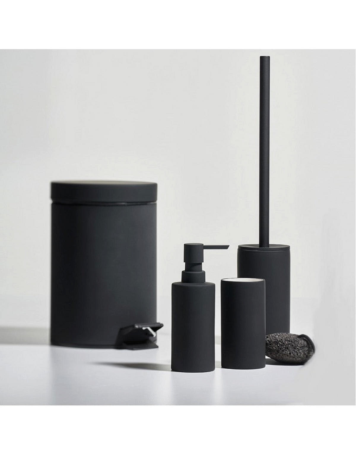 TOILETTENBÜRSTE Solo in Schwarz Ø 84/44,8 cm - Schwarz, Keramik (8.4/44.8/8.4cm) - Zone Denmark