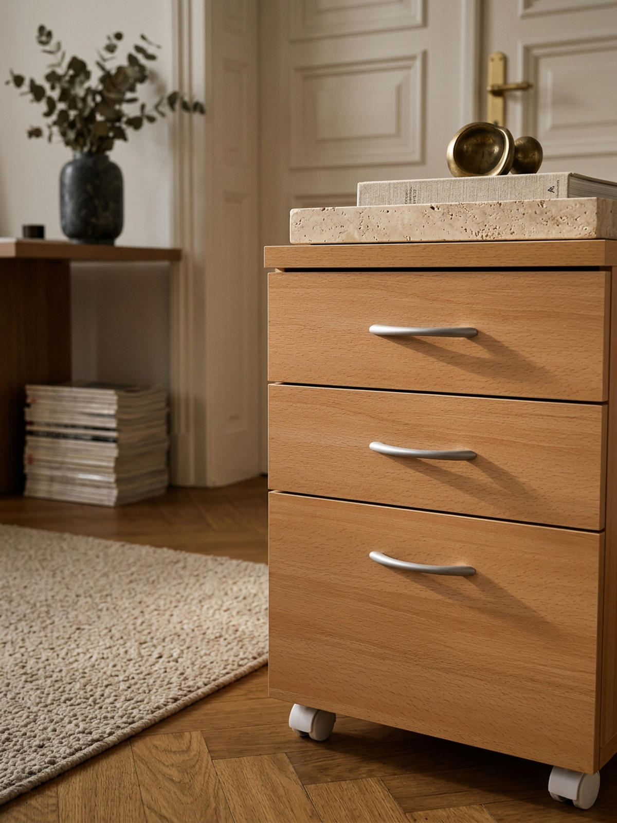 ROLLCONTAINER – Buche, 60 cm hoch, 3 Schubladen, Aluminiumgriffe, Rollen - Braun/Weiß, Holz/Kunststoff (45/60/40cm) - KADIMA DESIGN