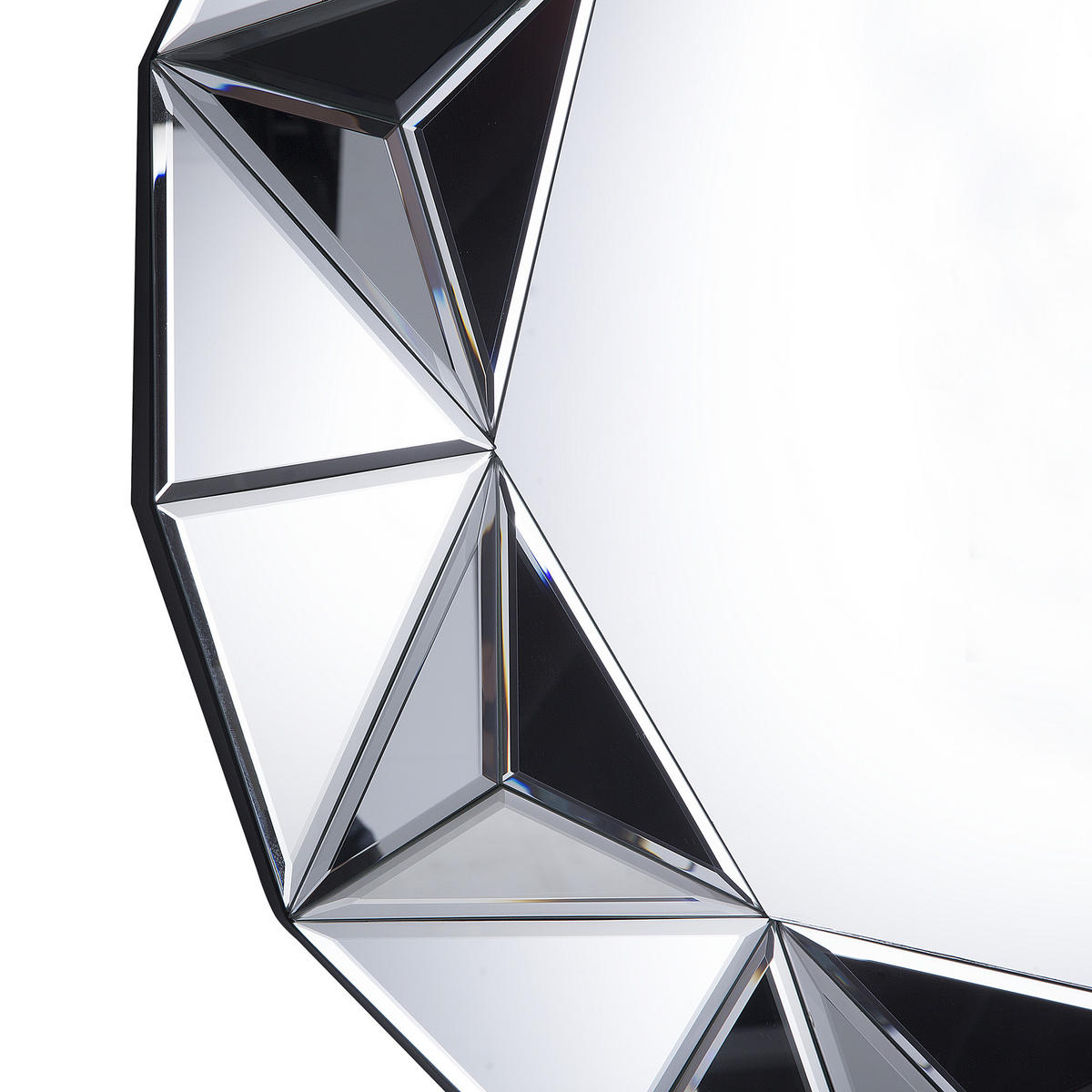 WANDSPIEGEL silber Diamantform 70 cm Habay - Silberfarben, Holzwerkstoff (70/70/3cm) - Beliani