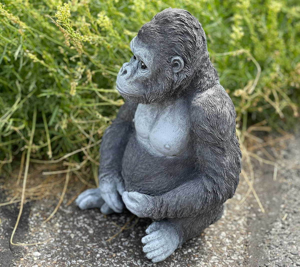 STEINFIGUR Gorilla Ben Affe frostfest Steinguss Gartenfigur - Grau, Stein (23/29/14cm) - stoneandstyle