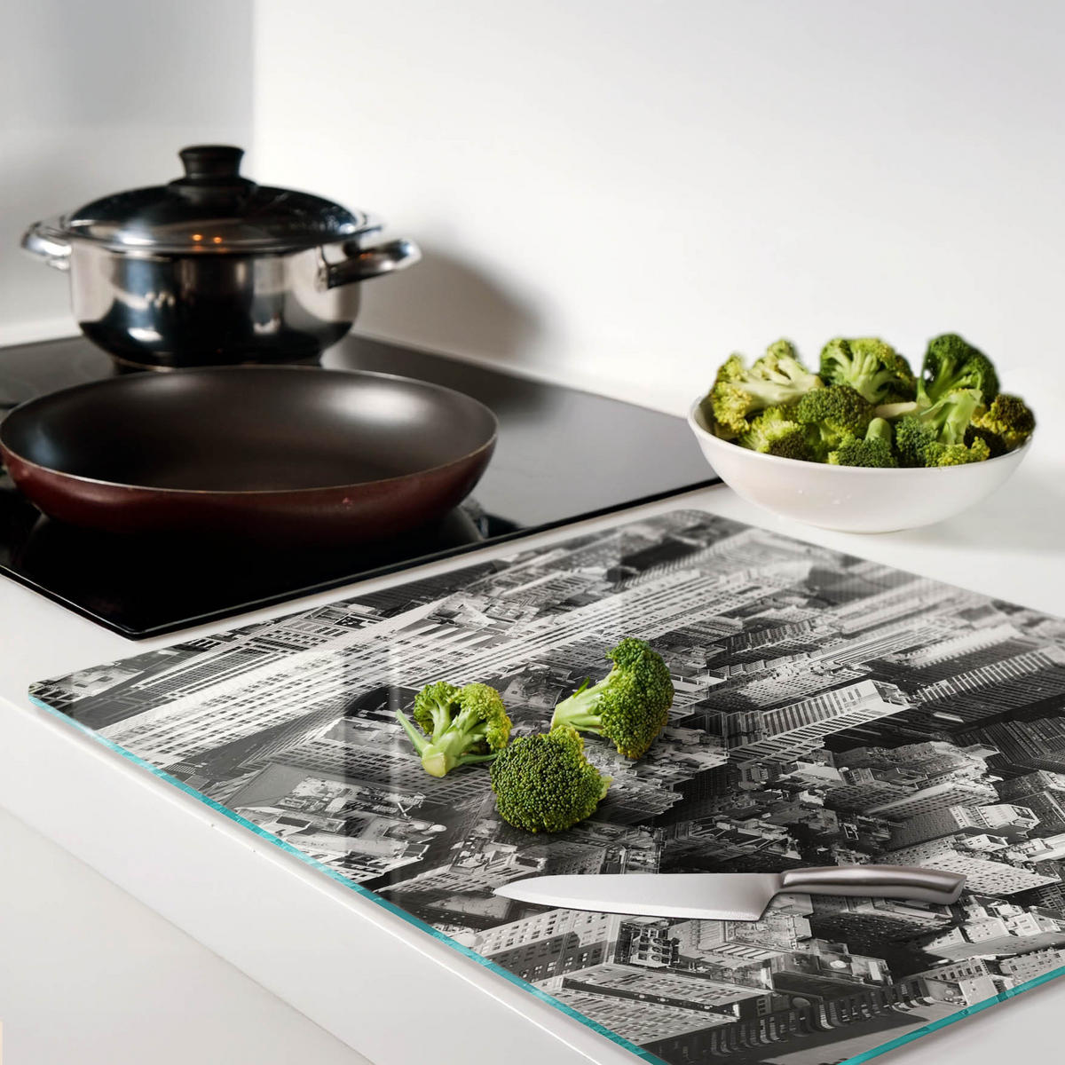 GLASPLATTE 60x52 cm New York - Schwarz, Glas (60/0.4/52cm) - TULUP