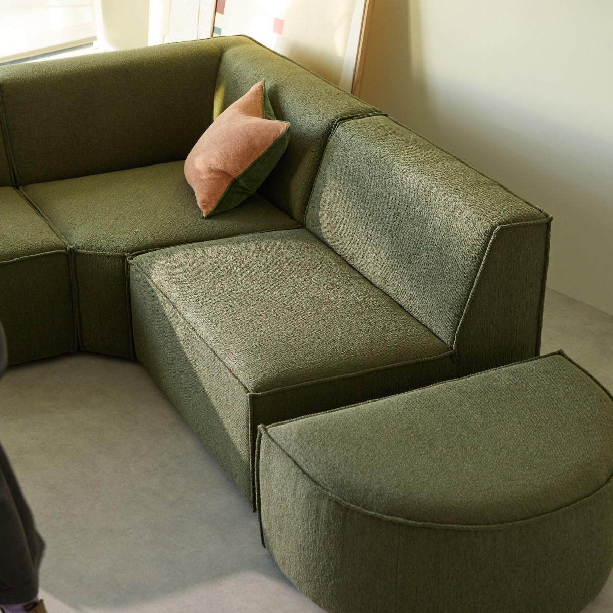SOFA Dario Grün aus Stoff - Grün, Textil (259/198cm) - Tikamoon