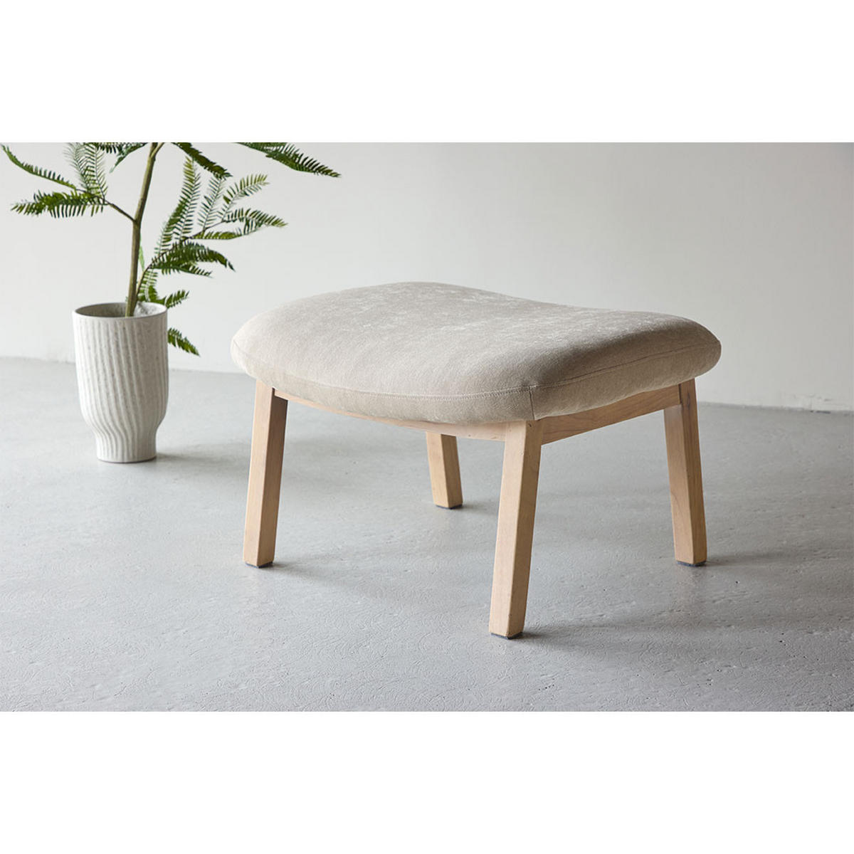 POUF, Rile, Beige, Polyester, 70 x 60 x 42 cm - Beige, Textil (70/42/60cm) - ebuy24