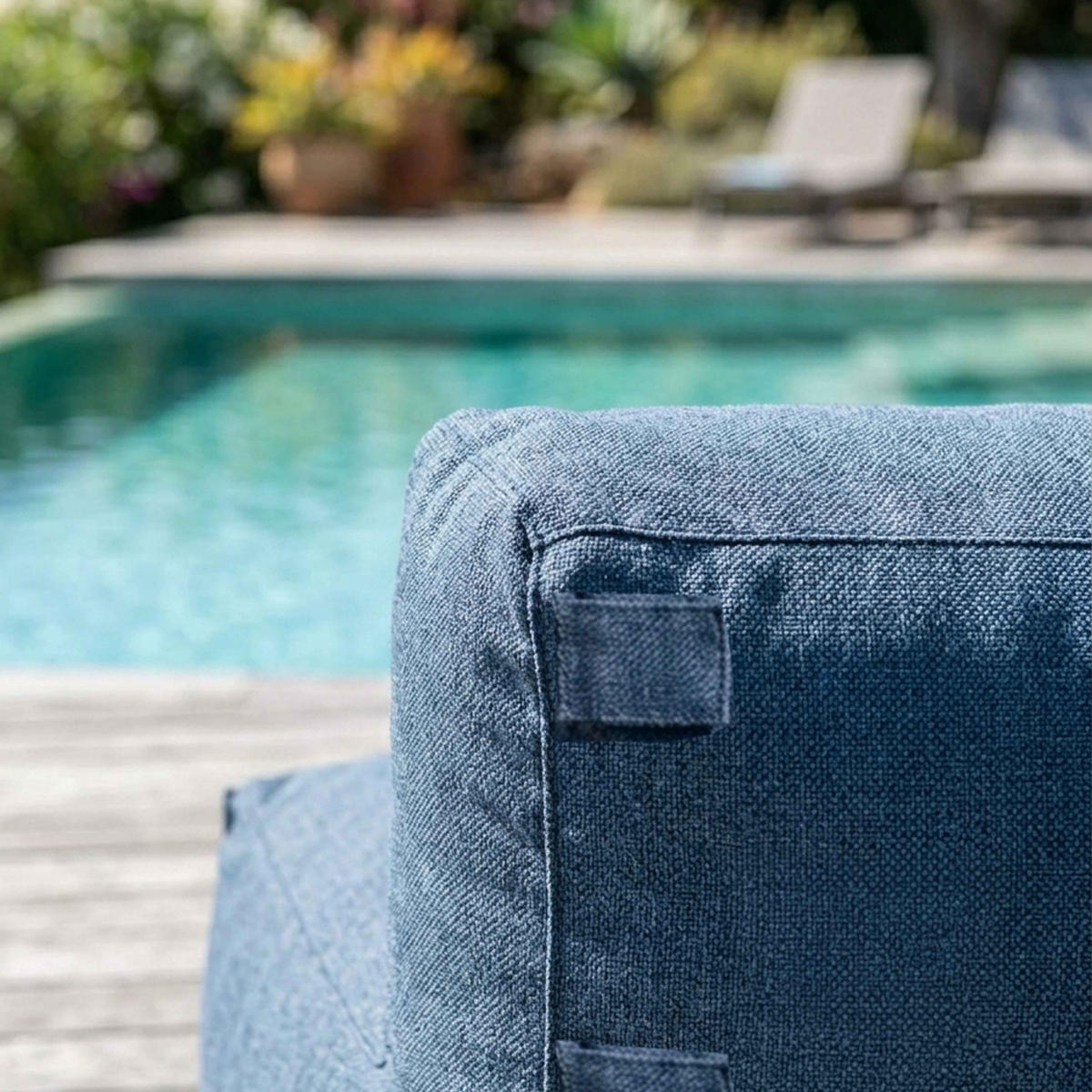 SESSEL, Pazifikblau - Blau, Textil (85/65/85cm) - Oviala