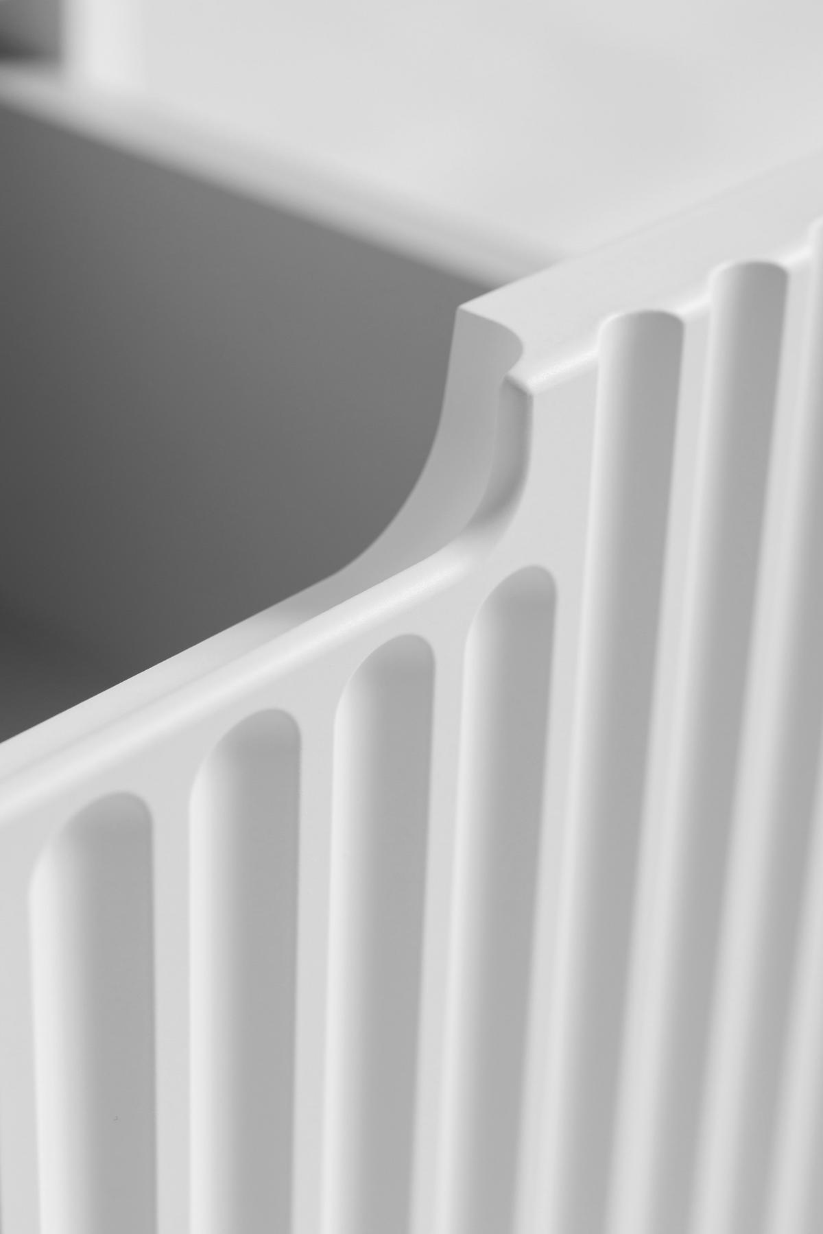 WASCHBECKUNTERSCHRANK VENA 140 cm mit Arbeitsplatte Farbe: Mattweiß mit einem Regal Gerillte Vorderseite Mattweiß - Weiß, Holzwerkstoff (140/58/46cm) - Rodan