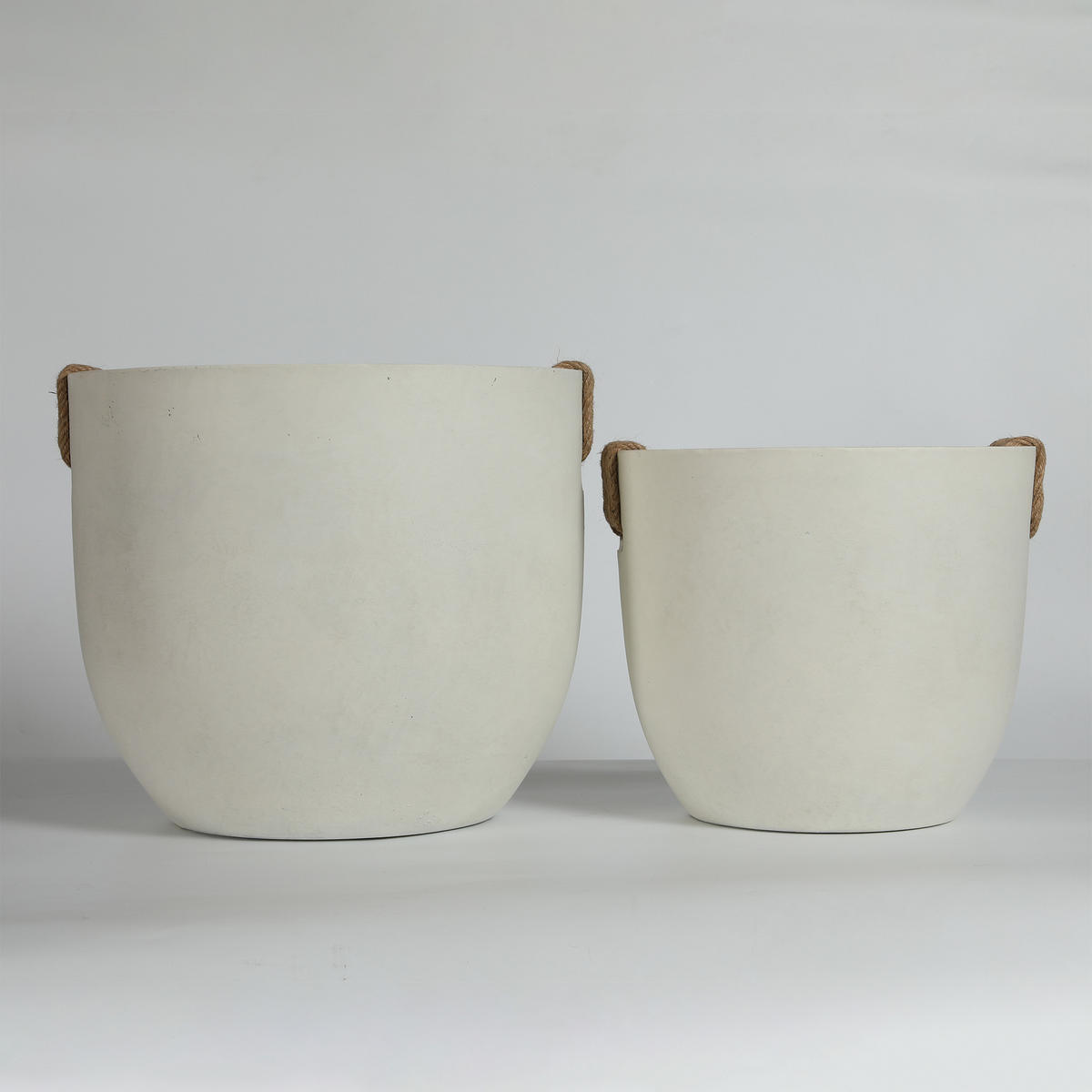 BLUMENTOPF Ø 46/37 cm Nicht-gerade weiss mit Abflusslöcher (2 Stück) - Creme, Naturmaterialen (37.3/33cm) - Oxeza