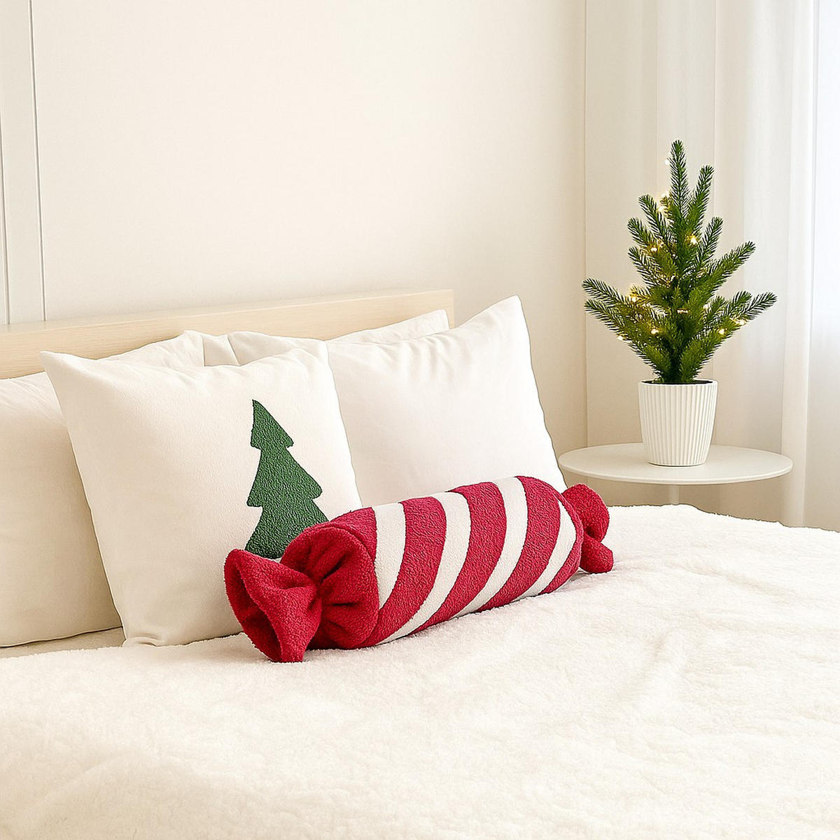 WEIHNACHTSKISSEN Lucien 54 cm - Rot, Textil (13/54cm)