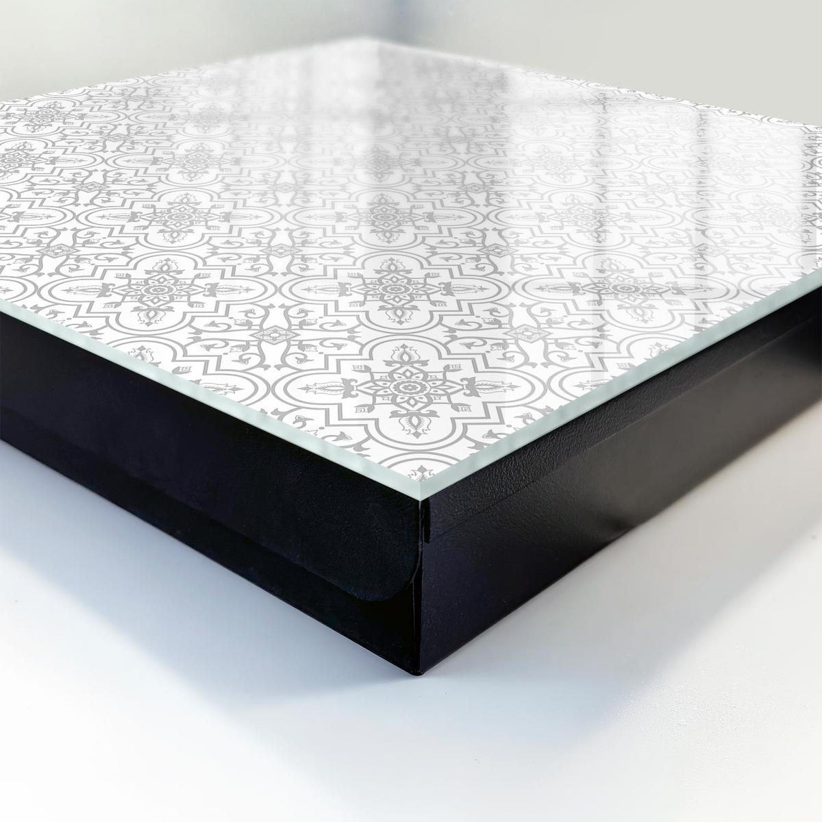 SCHLÜSSELBOX Schwarz 30x30 cm- Türöffnung nach rechts - Geometrisches Muster - Weiß, Metall (30/30/5cm) - TULUP