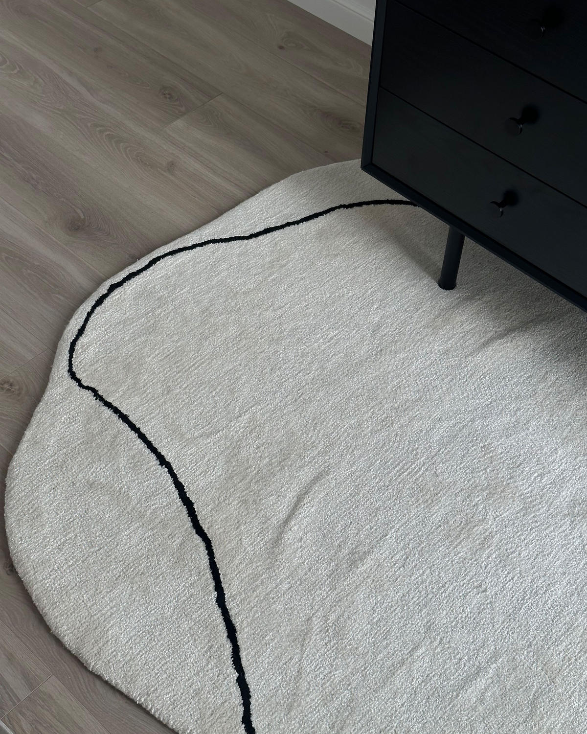 KRÁTKOVLASÝ KOBEREC Béžový 160/230 cm Dera - černá/béžová, textil (160/230cm) - Beliani