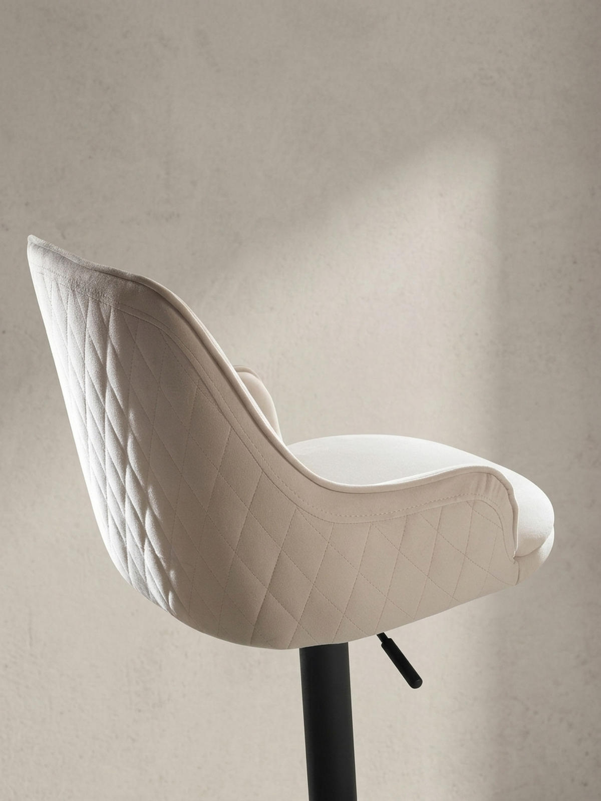 BARHOCKER Samt Lehne Höhenverstellbar Trompetenfuß Armlehne Gepolstert, Beige 45x45x106 cm - Beige/Schwarz, Textil/Metall (45/106/45cm) - KADIMA DESIGN