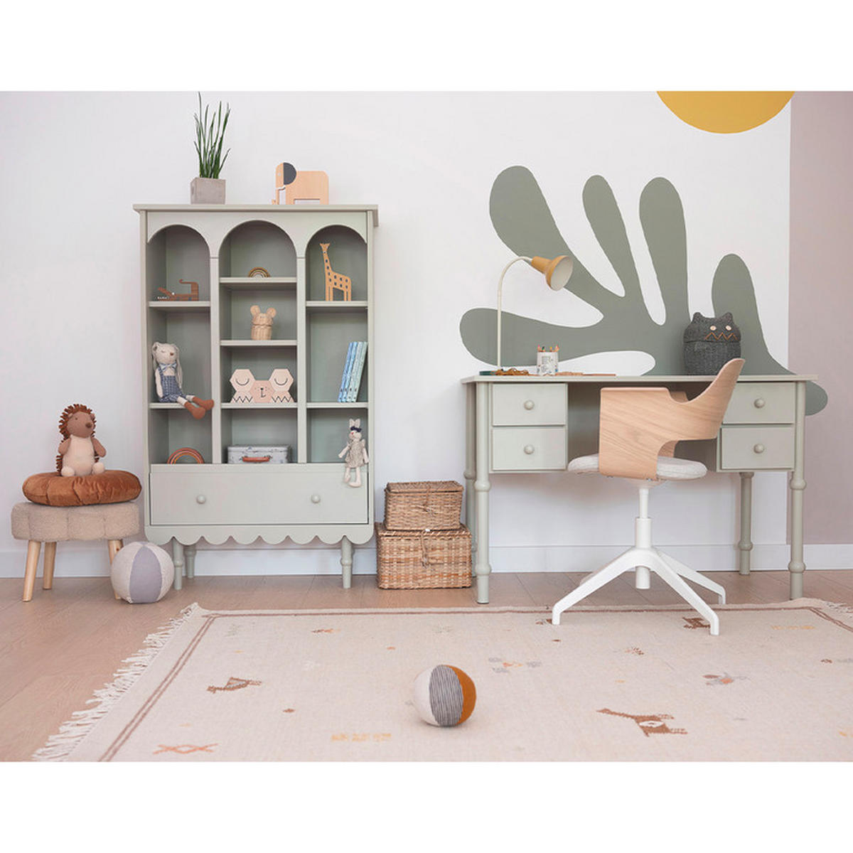 PSACÍ STŮL Babushka Olive - zelená barva, kompozitní dřevo (65/113/75cm) - Petits-meubles