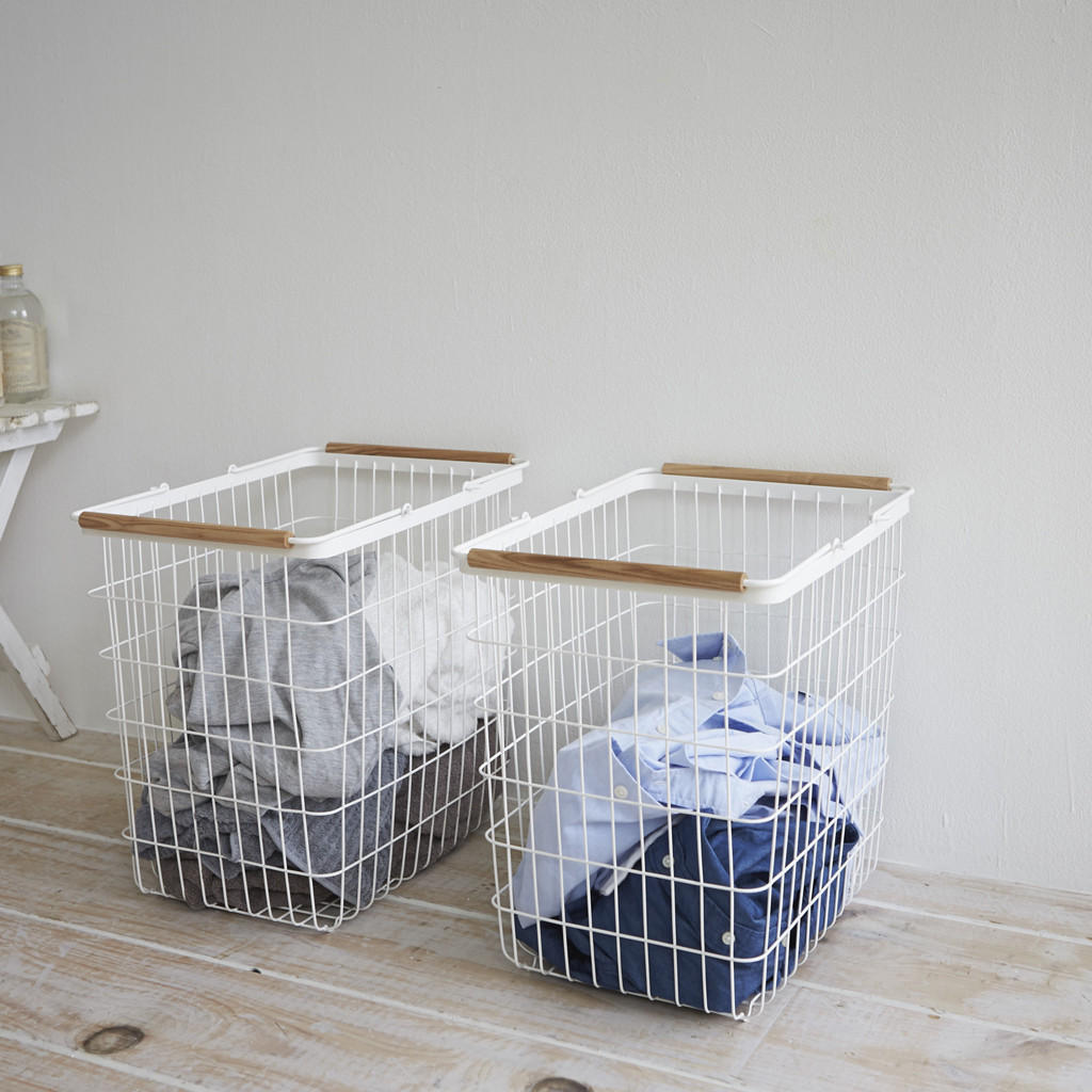 WÄSCHEKORB aus weißem Metall mit Holzgriffen H38,5cm - Weiß, Metall (41.5/38.5/31cm) - Yamazaki