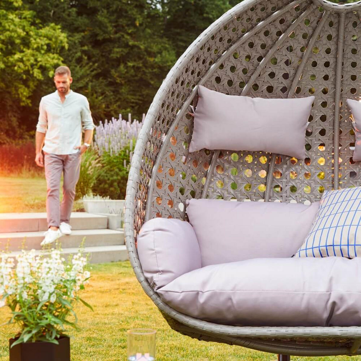 POLYRATTAN Hängesessel mit Regenabdeckung TWIN - Grau für 2 Personen - Grau, Kunststoff (145/126/74cm) - Home Deluxe