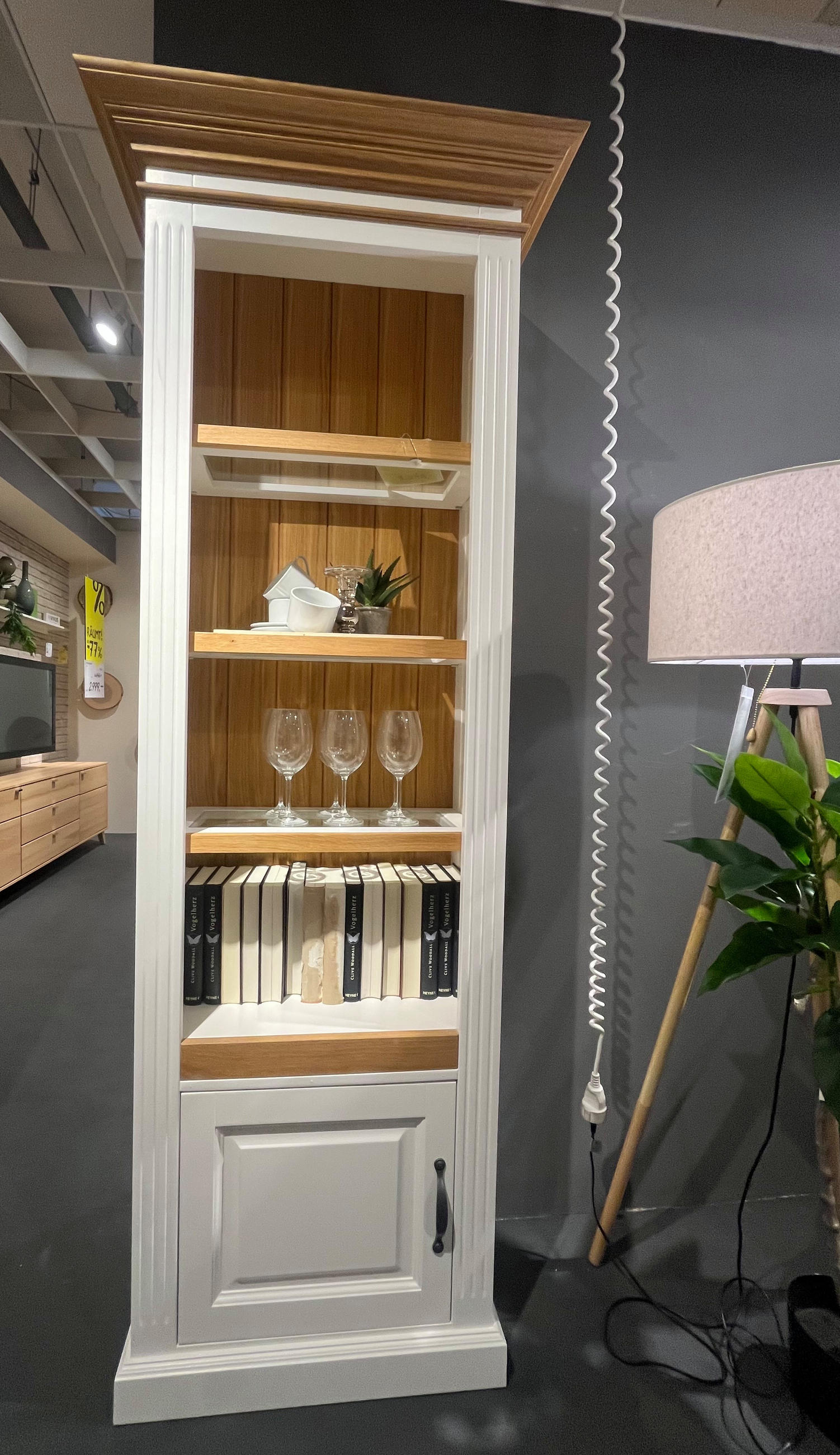 Regal CHIC OAK - Landscape