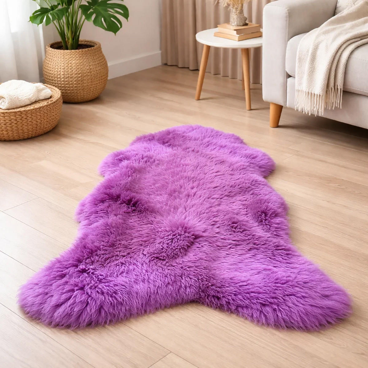 LAMMFELL Öko bunt gefärbt weich Fell Teppich Amethyst ca. 110 cm - Violett, Fell (60/110cm) - Provellus