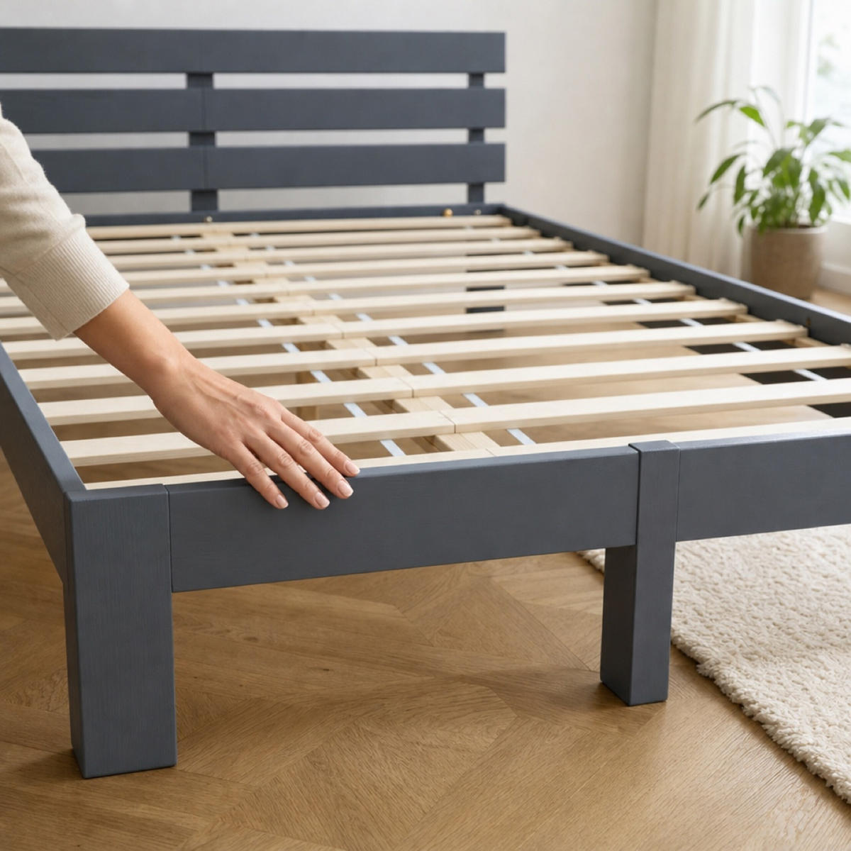 POSTEL Siva masivni les bor z letvenim dnom 140x200 cm - antracit, les - Relaxdays