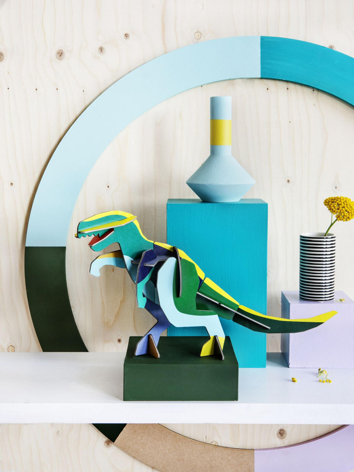 DEKOFIGUR Leuchtender Dino 9/19 cm - Multicolor, Wellpappe (9/19/35cm) - KUNSTLOFT