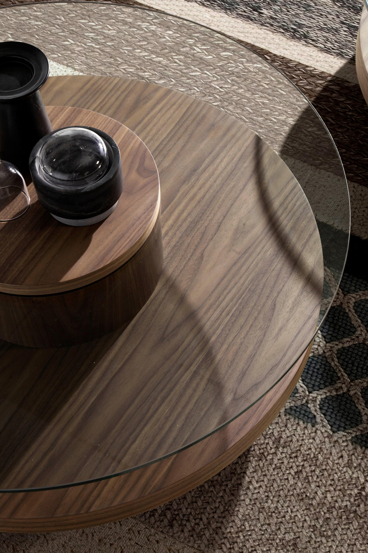 COUCHTISCH Runder aus gehärtetem Glas und Nussbaumholz Ø100/35 cm - Transparent/Nussbaumfarben, Glas/Holz (100/100/35cm) - ANGEL CERDA