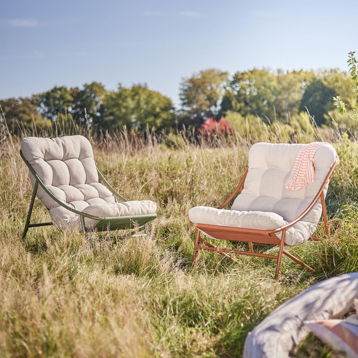 SESSEL Cozy Town mit Kissen - Stahl/PVC/Polyester - Grün - Hellbraun, Kunststoff/Metall (85/95/66cm) - Butlers