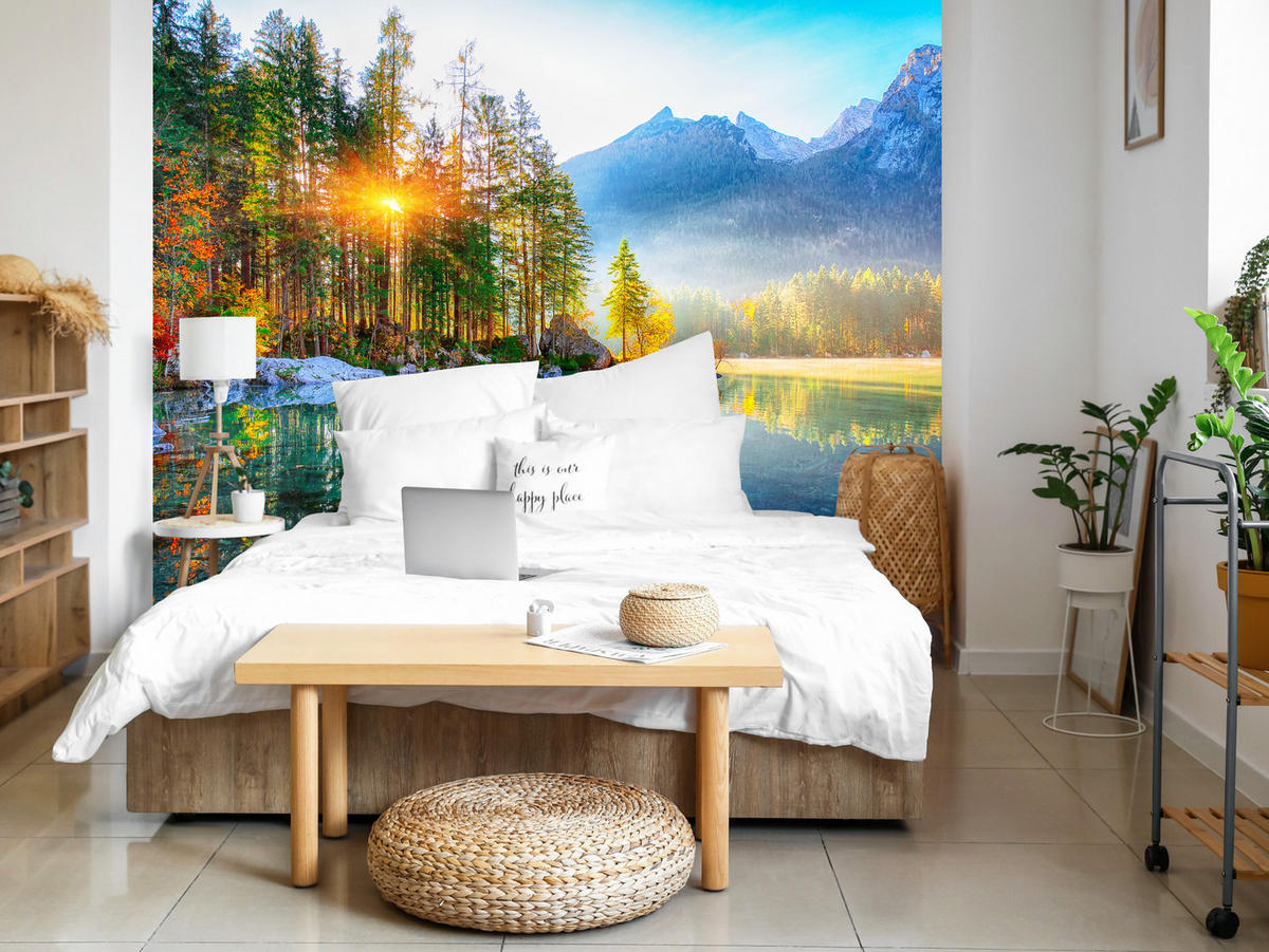 FOTOTAPETE für Schlafzimmer See Berge Bäume Sonnenuntergang Natur 350x256 - Gelb/Rot, Papier (350/256cm) - Muralo