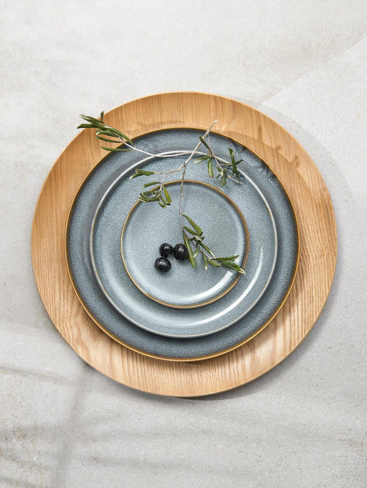 GESCHIRRSET6 PERSONEN GESCHIRRSETSaisons - Denim - 18-teilig / 6 Personen - 6 Dinner-Teller, 6 FRÜHSTÜCKTELLER und 6 Schalen - Blau, Keramik (2/2/1cm)