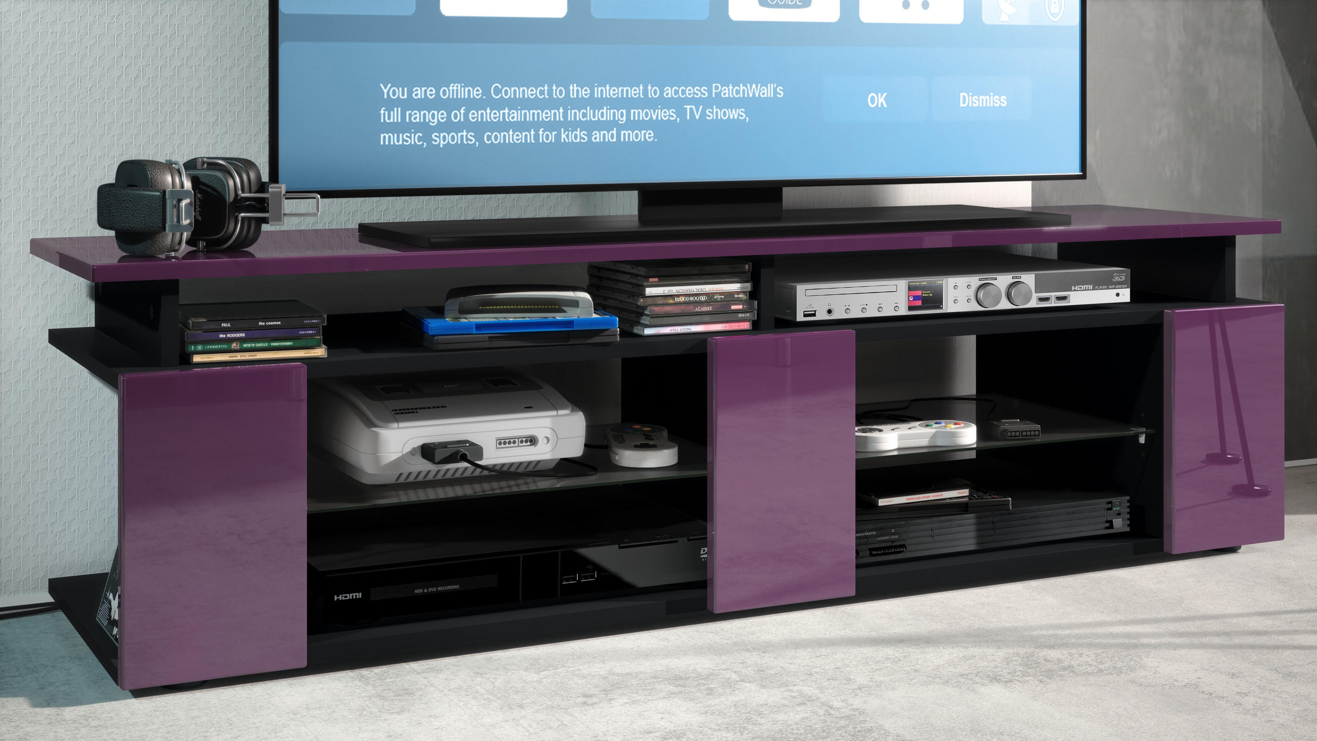 LOWBOARD Movie Fronten und obere Platte des Aufsatzes in Brombeer Hochglanz - Brombeere, Holzwerkstoff (138.5/39/39cm) - Vladon