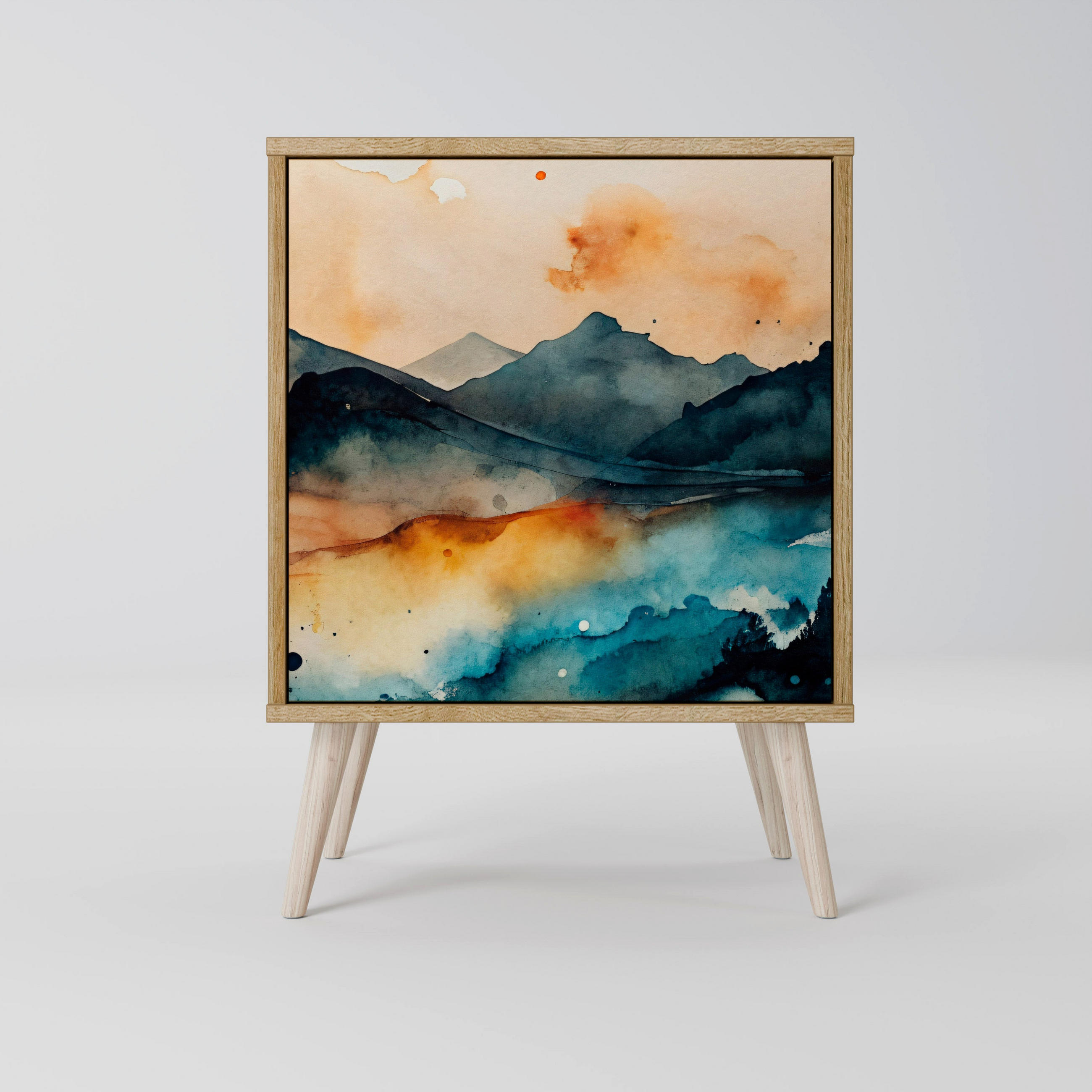SIDEBOARD OMINOUS MOUNTAINS, Eichefarben, 57,5x42x77,5 cm, Schräge Buchenholzfüße - Eichefarben/Buchefarben, Holzwerkstoff/Buchenholz (57.5/77.5/42cm) - SpaceRebels