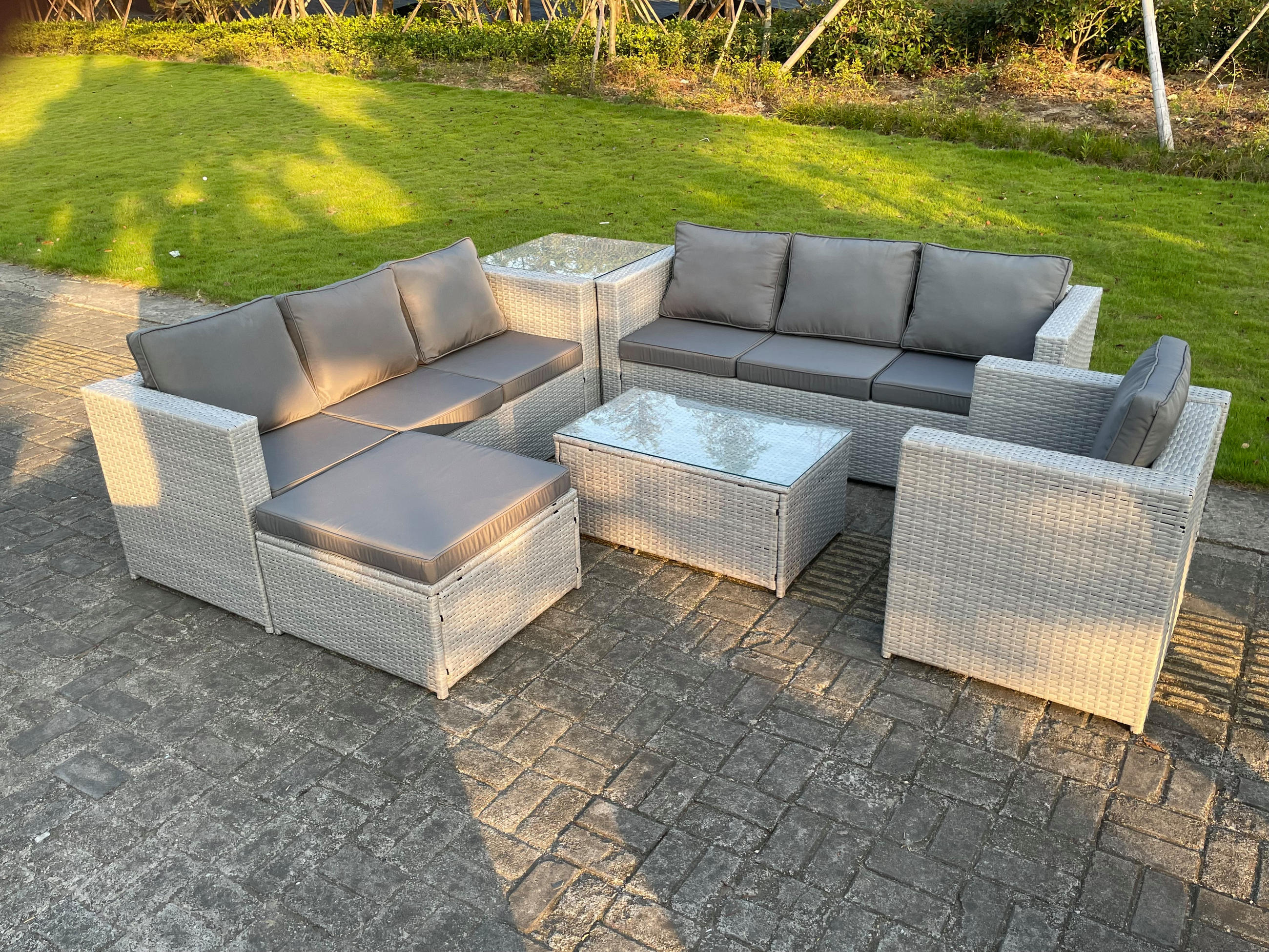 GARTENMÖBEL SET mit Couchtisch Polyrattan Helles Grau 8-Sitzer - Hellgrau, Metall - Fimous
