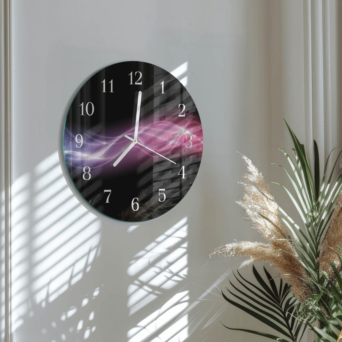 WANDUHR fi30 cm - Abstrakte Linien - Lila, Glas (30/30/0.4cm) - TULUP