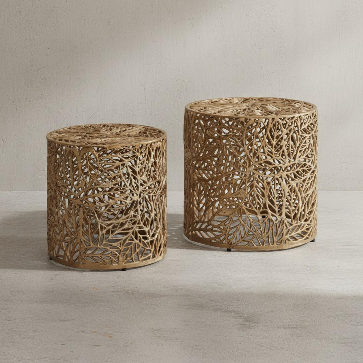 COUCHTISCH Set – Aluminium Silber 2-teilig mit Blumenmuster ineinanderstellbar - Goldfarben, Metall (41/41/42cm) - KADIMA DESIGN