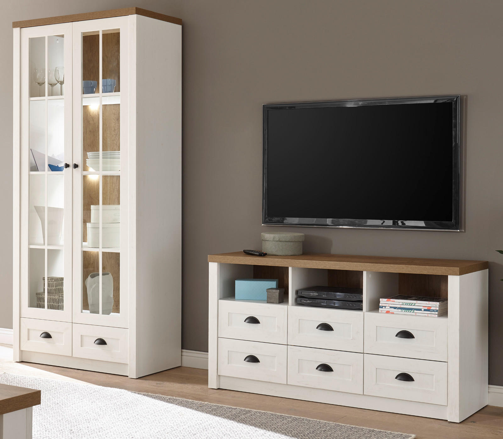 WOHNWAND weiß Pinie, Eiche hell Landhaus, Wohnkombination 2-teilig 240 x 198 cm - Eichefarben/Schwarz, Holzwerkstoff/Metall (240/198/43cm) - Furn.Design