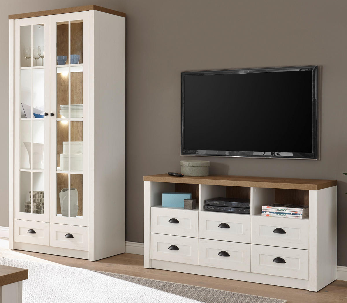 WOHNWAND weiß Pinie, Eiche hell Landhaus, Wohnkombination 2-teilig 240 x 198 cm - Eichefarben/Schwarz, Holzwerkstoff/Metall (240/198/43cm) - Furn.Design