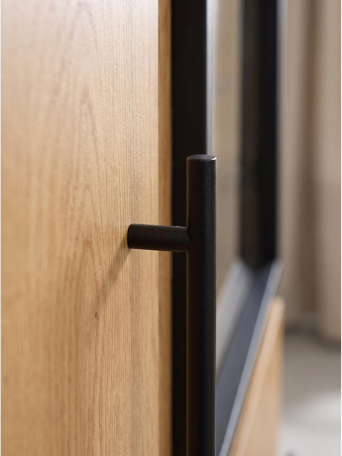HIGHBOARD BASSANO, MDF, in Eichenoptik, mit Stauraum, 100 x 40 x 188 cm - Hellbraun/Braun, Eichenholz/Holzwerkstoff (100/188/40cm) - KADIMA DESIGN