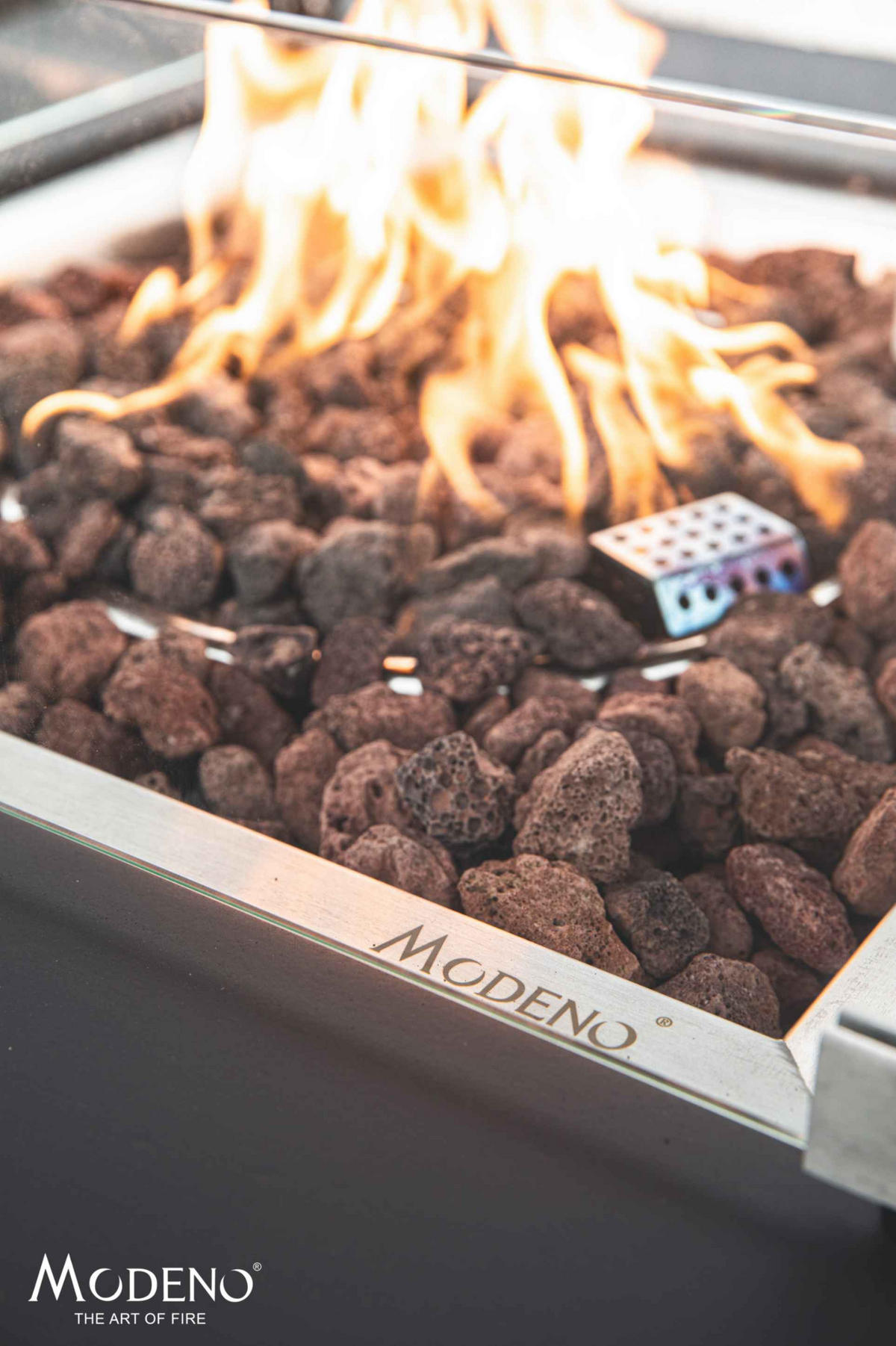 FEUERTISCH Aurora Gasfeuerstelle aus GF-Beton - 4-tlg. Set inkl. Glasumrandung, Brennerabdeckung und Gasflaschen-Abdeckung - Schwarz, Naturmaterialien (86/36/86cm) - Elementi