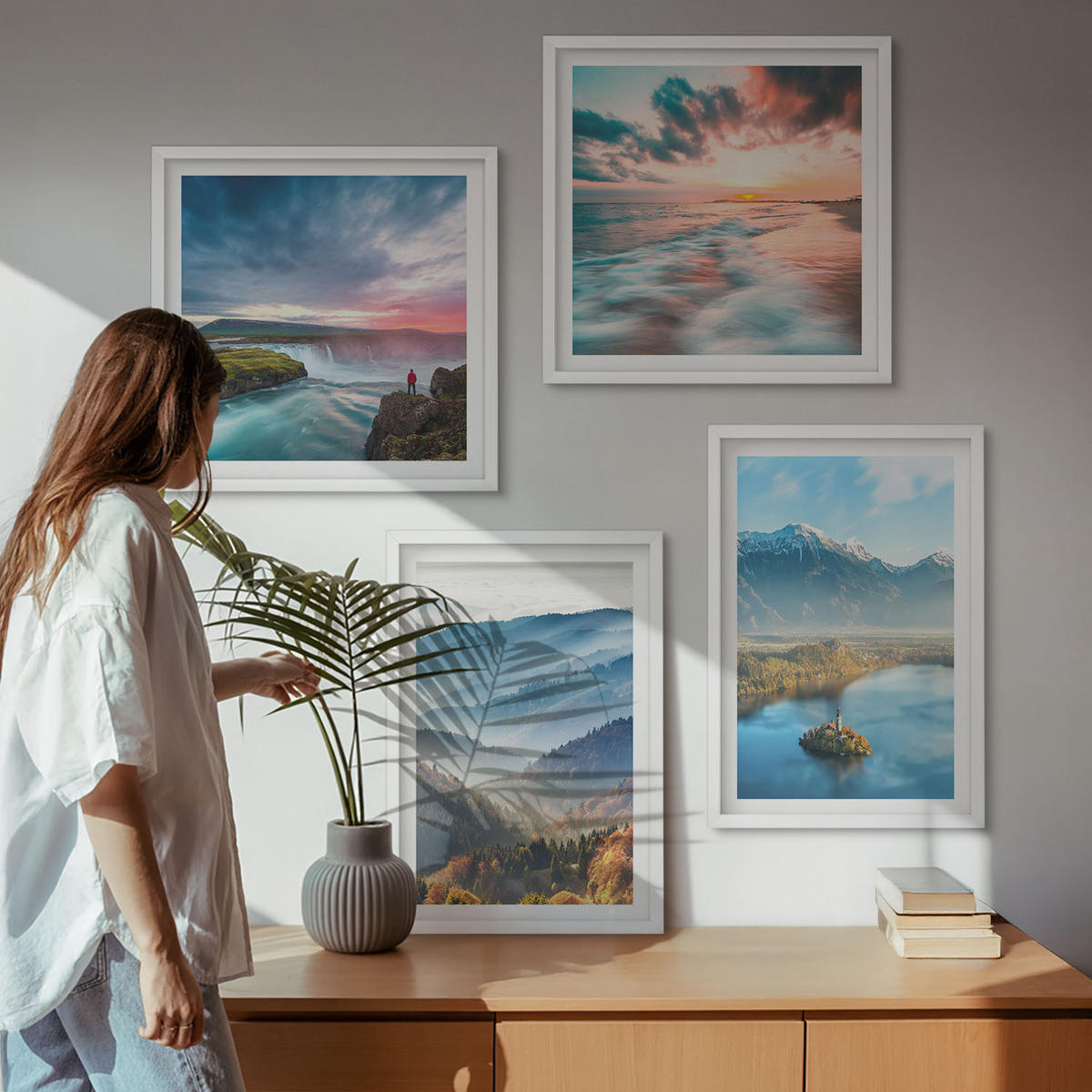 BILDER SET 4er Set - 50x50 cm & 40x60 cm Weißer Rahmen - Berglandschaften, Wasserfälle - Weiß, Kunststoff (50/50cm) - TULUP