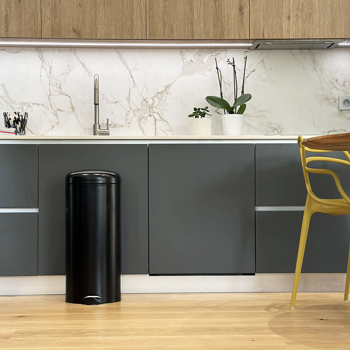 KÜCHENABFALLEIMER URBAN schwarz - Schwarz, Metall (29/66/29cm) - Kitchen Move