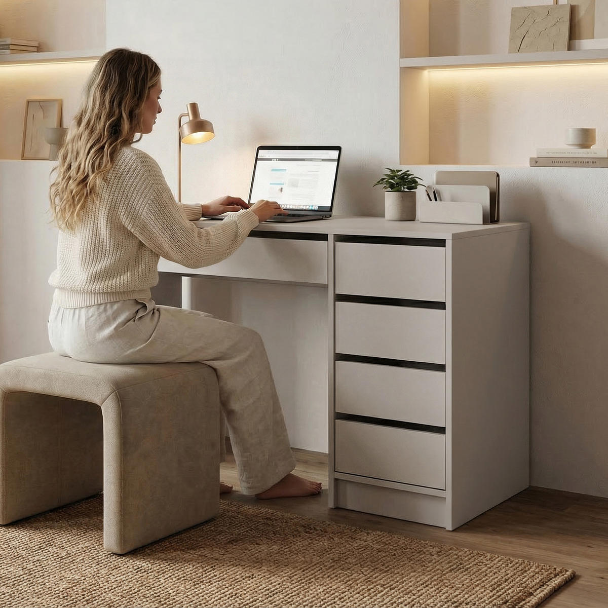 SCHREIBTISCH Malta mit 5 Schubladen, grifflos, Kaschmir - Kaschmir, Holzwerkstoff (57/120/75.5cm) - Beautysofa