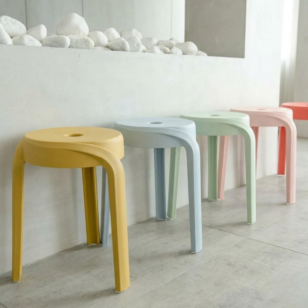 HOCKER POMPA hellblau - Hellblau, Kunststoff (36/45/35cm) - Légia Home